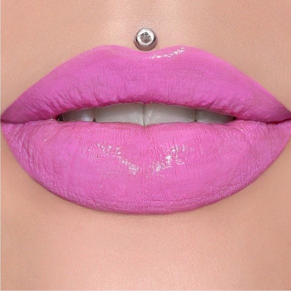 Jeffree Star Other - Jeffree Star Queen Supreme Supreme Gloss Full Pigment Lip Gloss